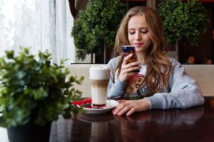 teen girl phone