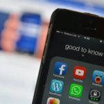 Just seeing Facebook's logo triggers a strong desire to log on the social network, a new study finds.