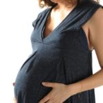 Women taking maternity leave -- or not taking maternity leave -- are perceived negatively by coworkers, a new study finds.
