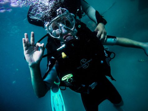 Man scuba diving