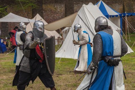 knight-2551859_640