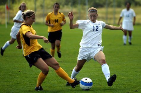 soccer-673488_1280