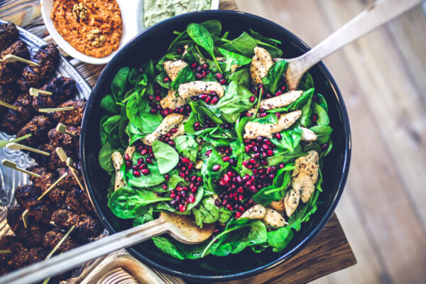 Spinach with grilled chicken