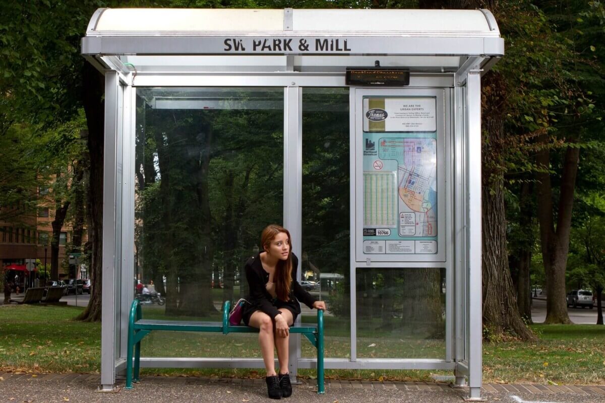 bus-stop-72171