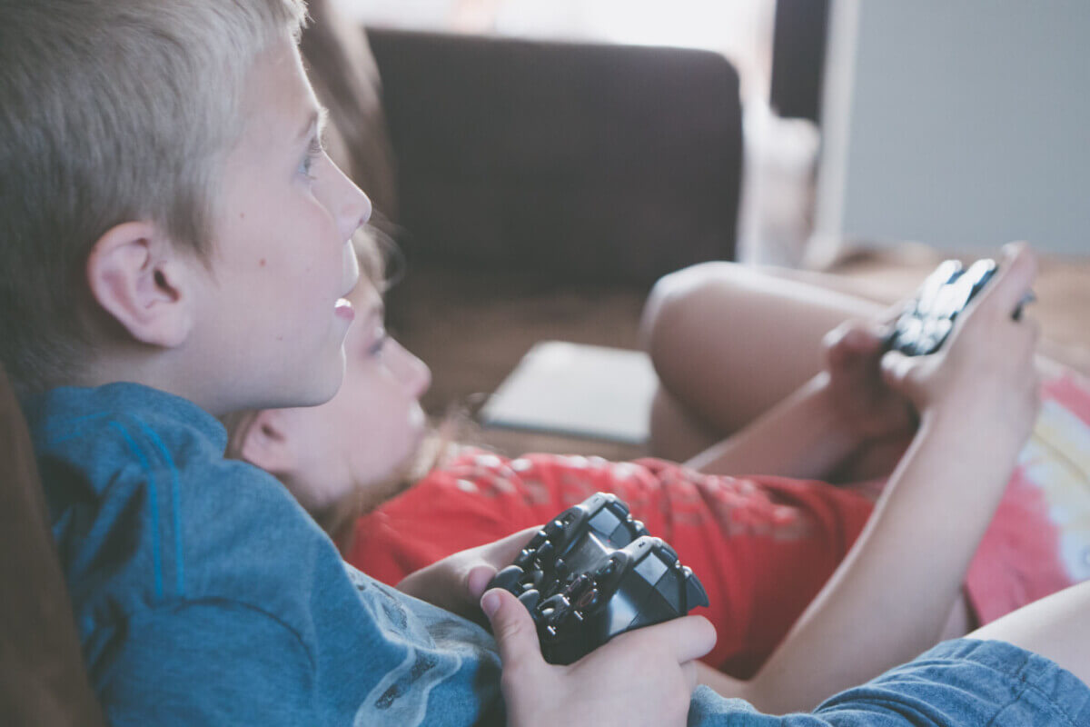 children-cute-entertainment-1103563