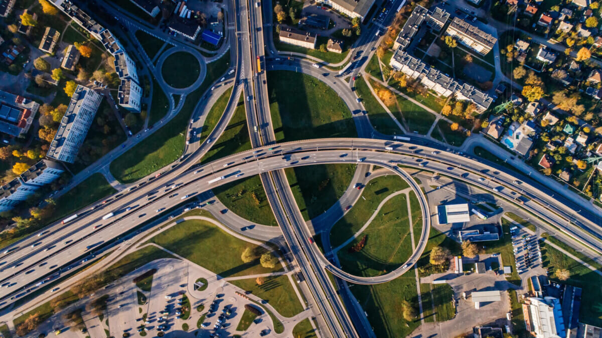 aerial-photo-of-buildings-and-roads-681335