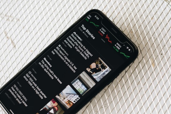 News headlines on smartphone