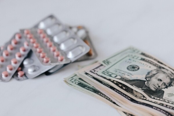 pills money drug prices