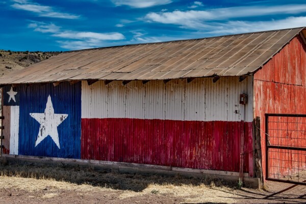 Texas flag painted on barn