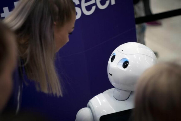 Robot interacting with human