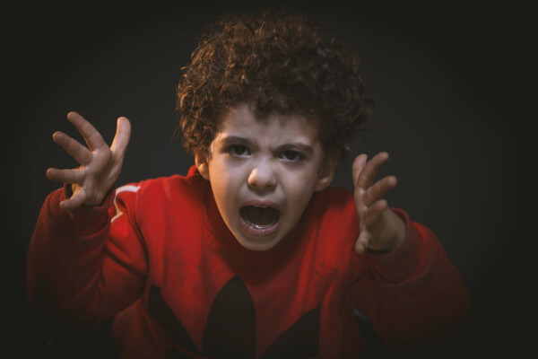 child angry behavior