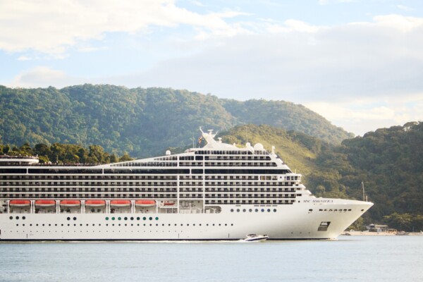Cruise ship