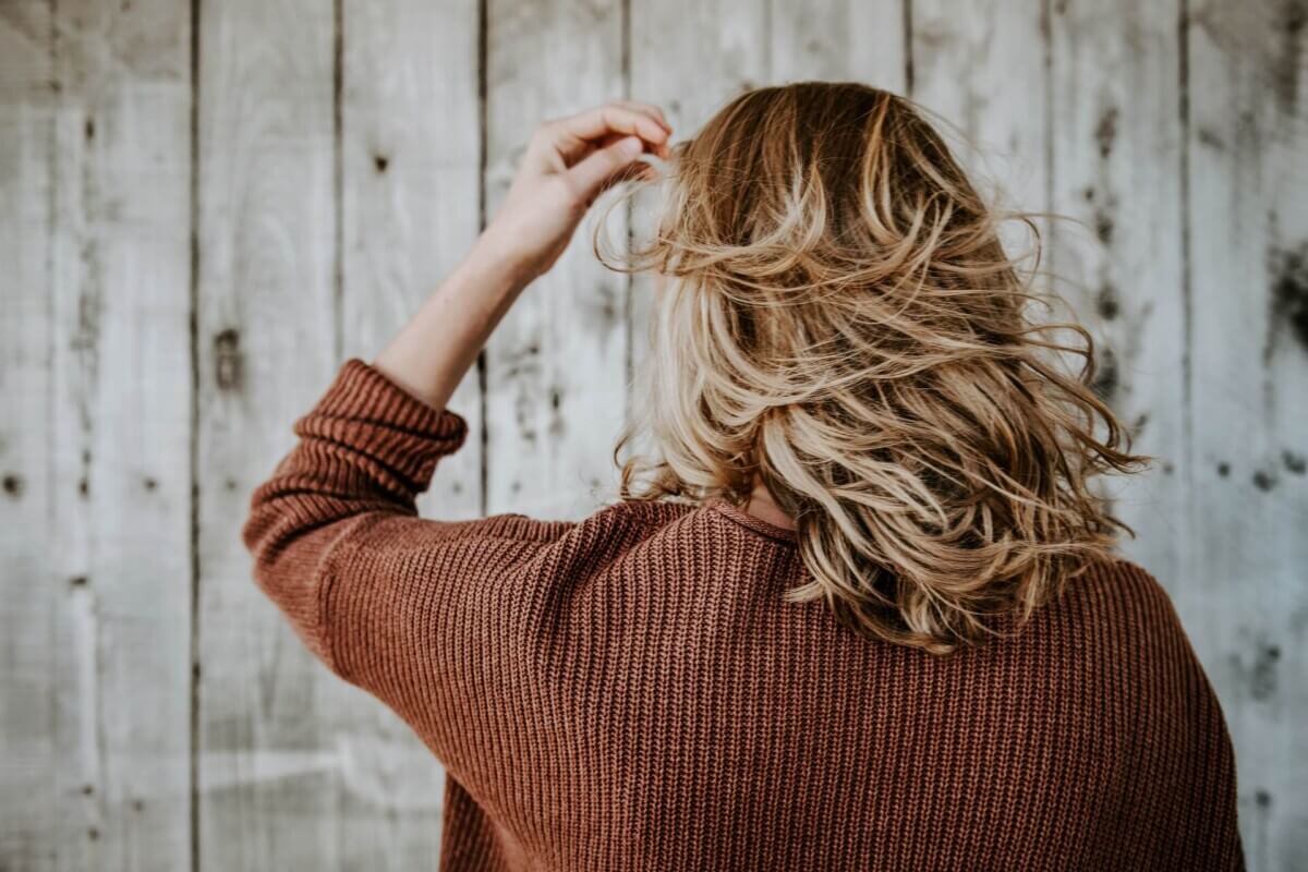 woman hair