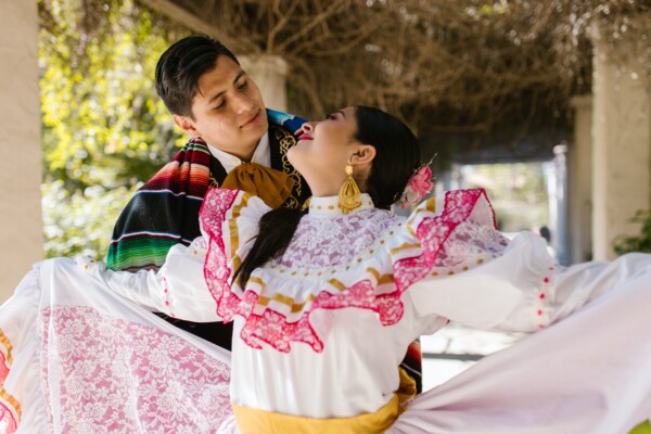 Latino, Mexican dancers