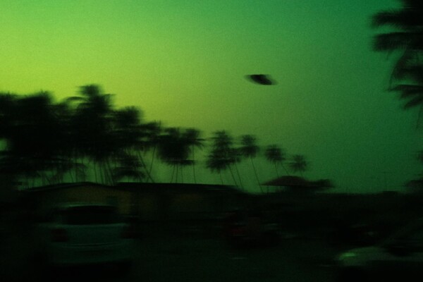 Alien UFO sighting