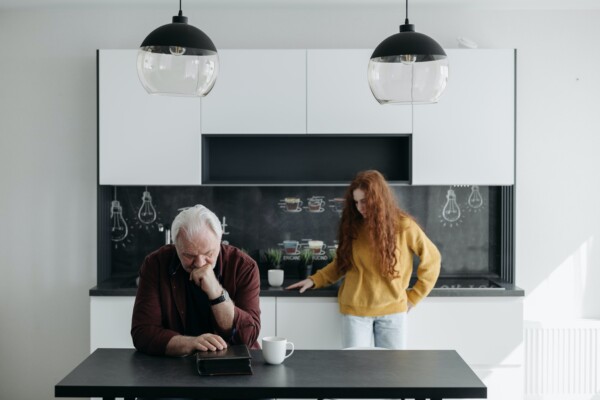 Adult children more likely to be estranged from their fathers than mothers.