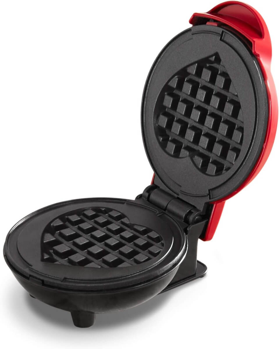 Dash Heart Mini Waffle Maker