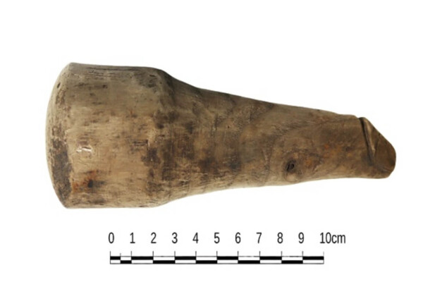 Vindolanda's wooden phallus STANDARD