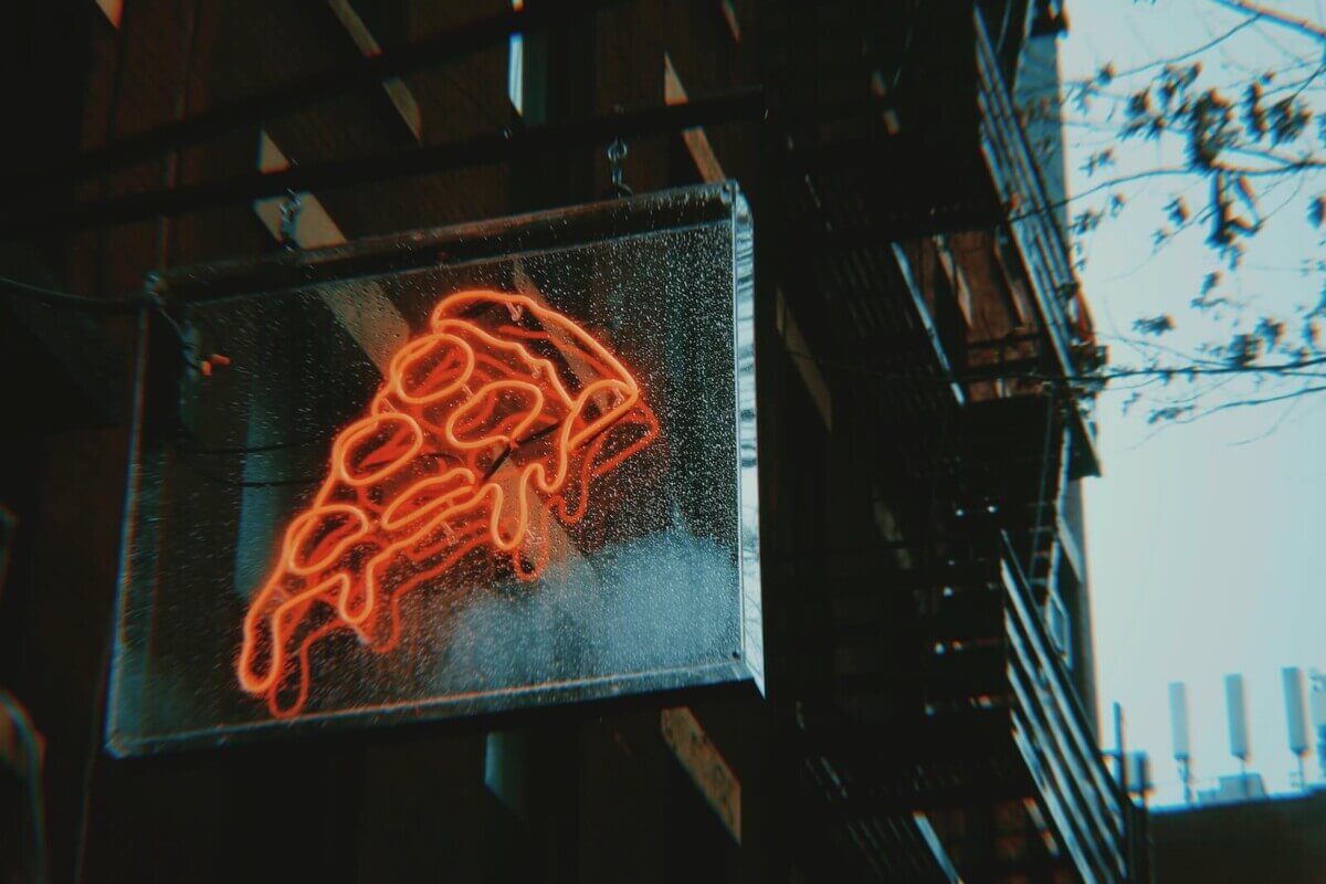 pizza sign