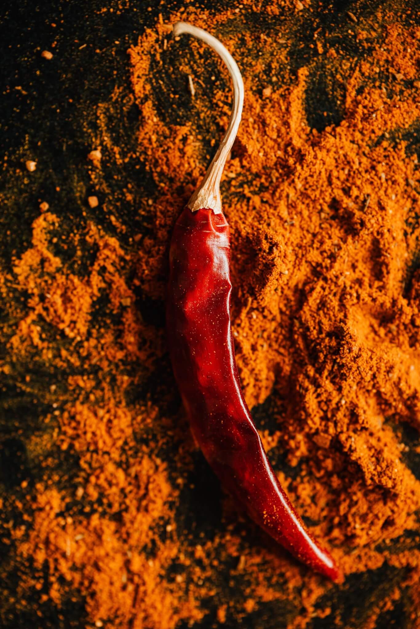 Smoked paprika powder and pepper