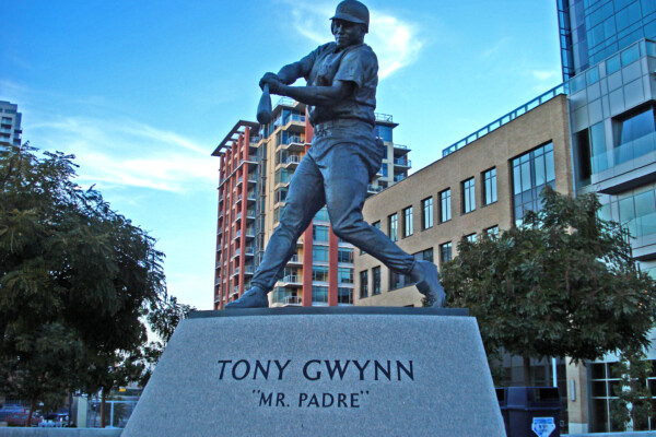 Tony Gwynn statue in San Diego