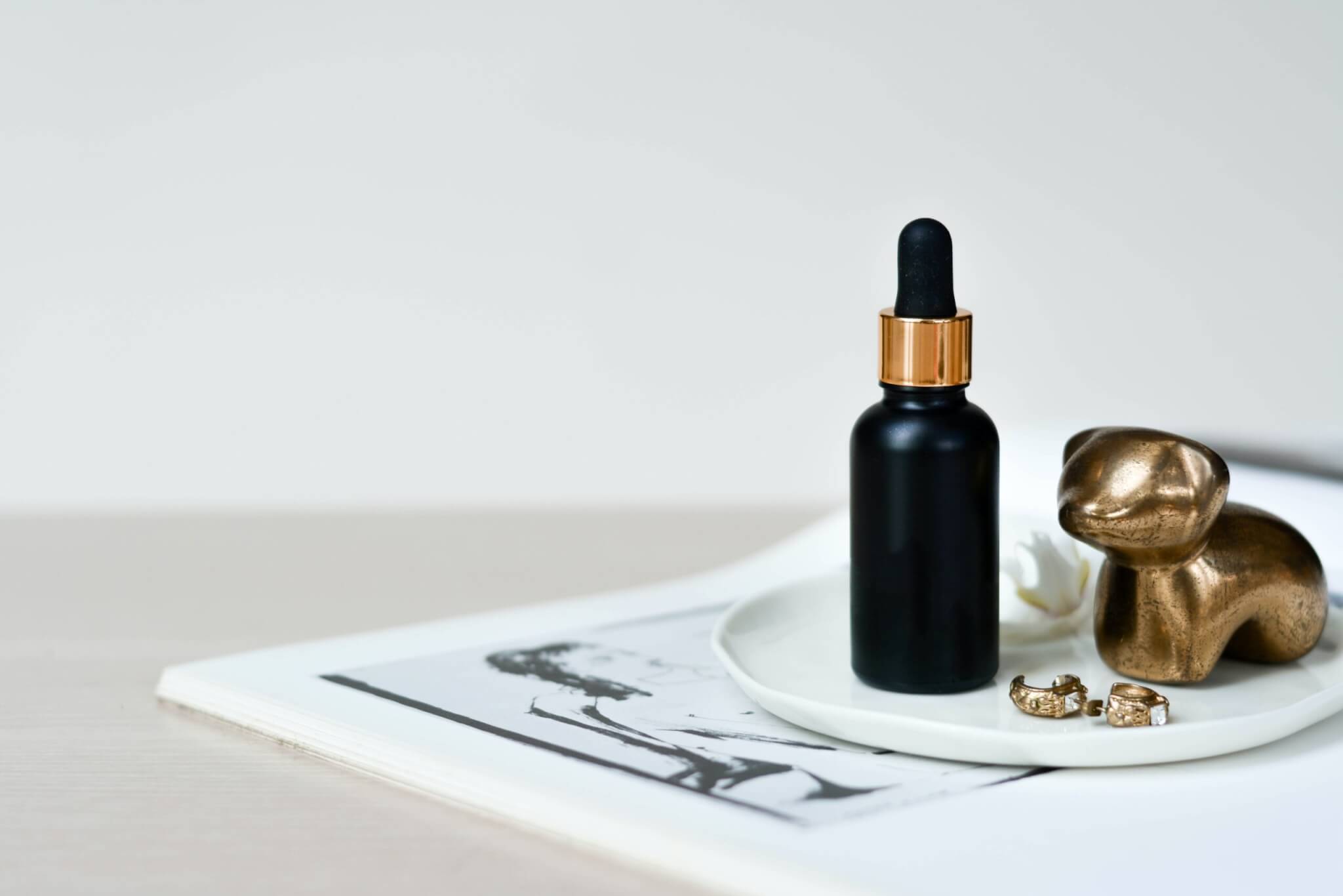 Face tanning drops