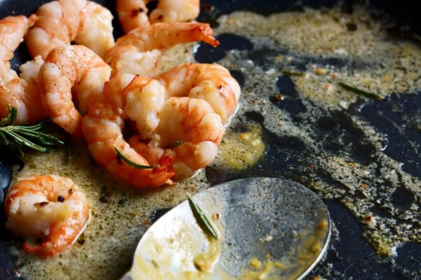 Shrimp coated in a sauce