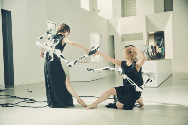 Researchers have created wearable robotic arms for humans