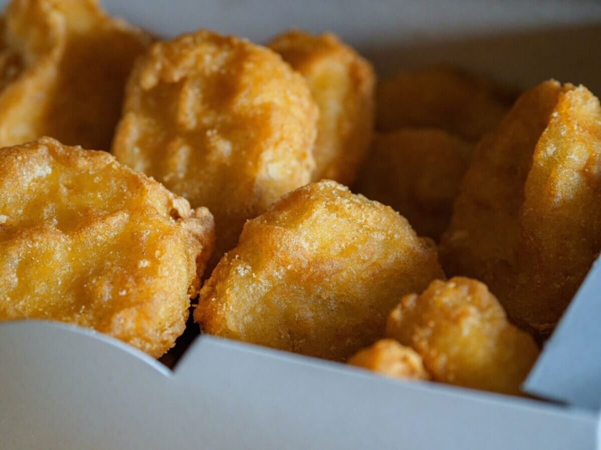Fast Food Chicken Nuggets