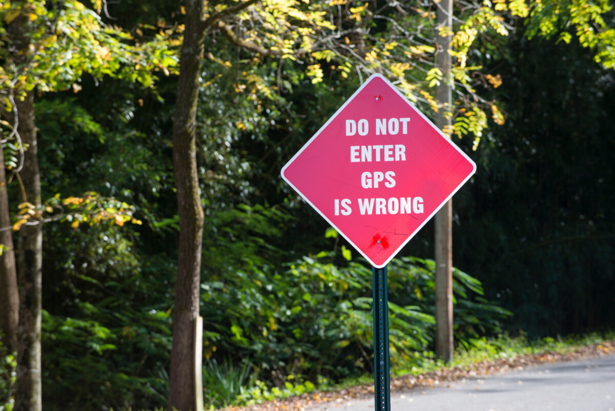 GPS navigation sign