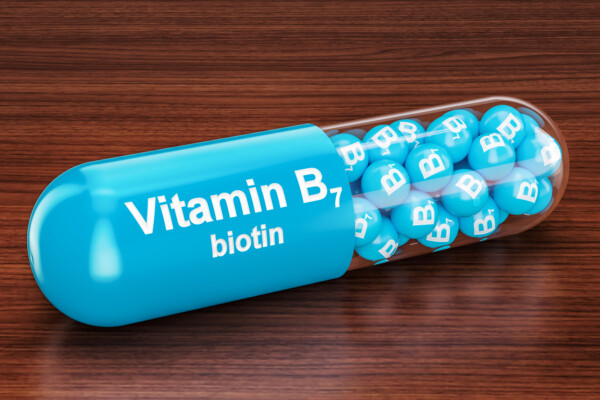 Vitamin capsule B7