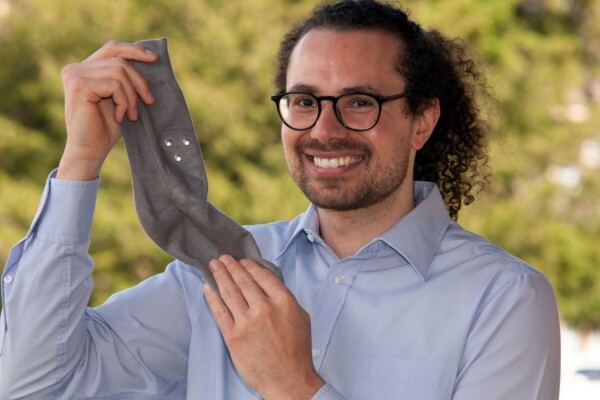 SmartSocks creator Zeke Steer