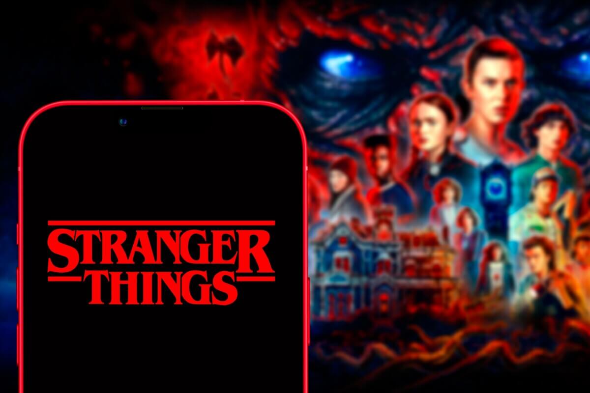 “Stranger Things” art and logo