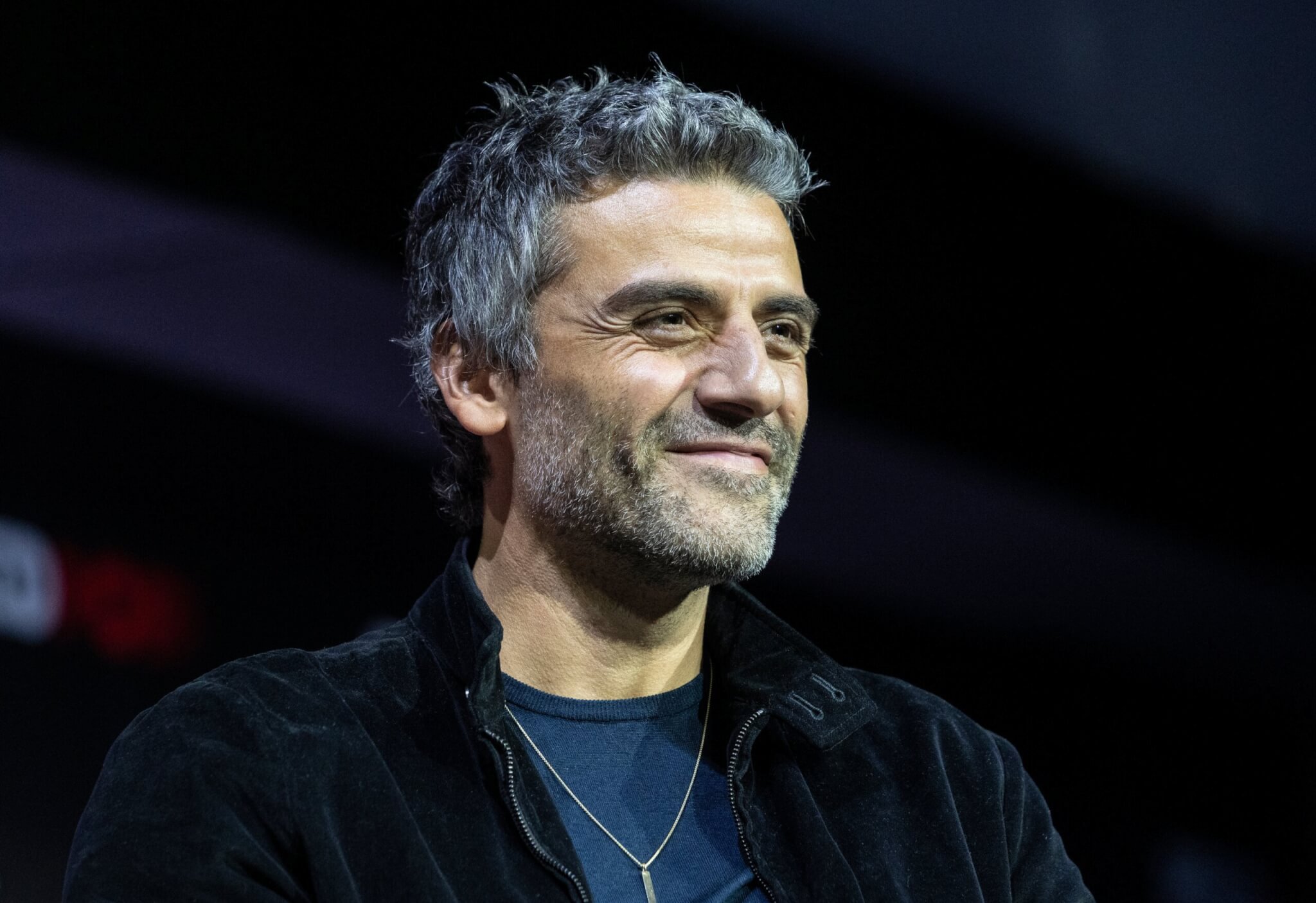 Oscar Isaac at the 2022 New York Comic Con 