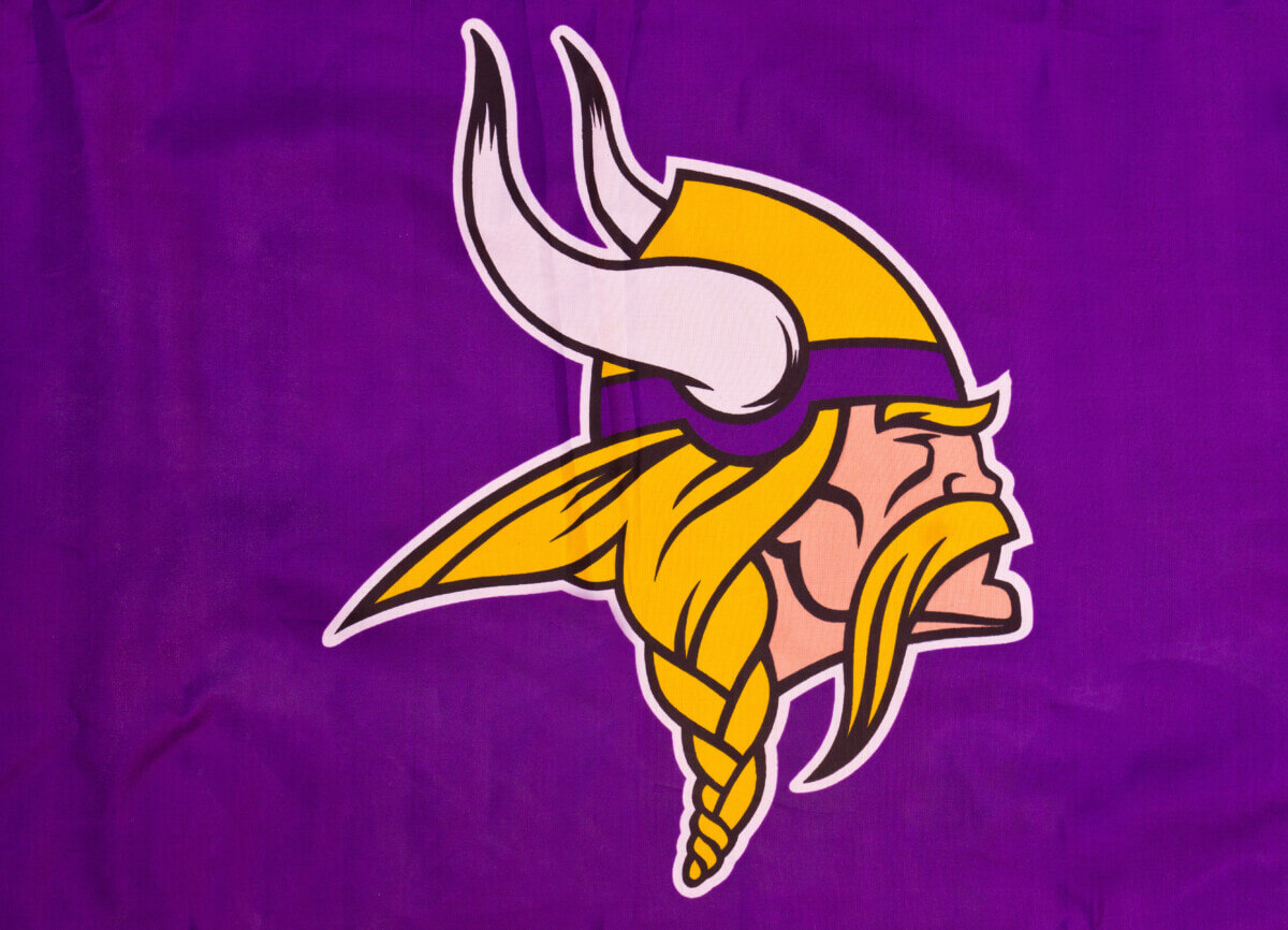 Vikings football flag