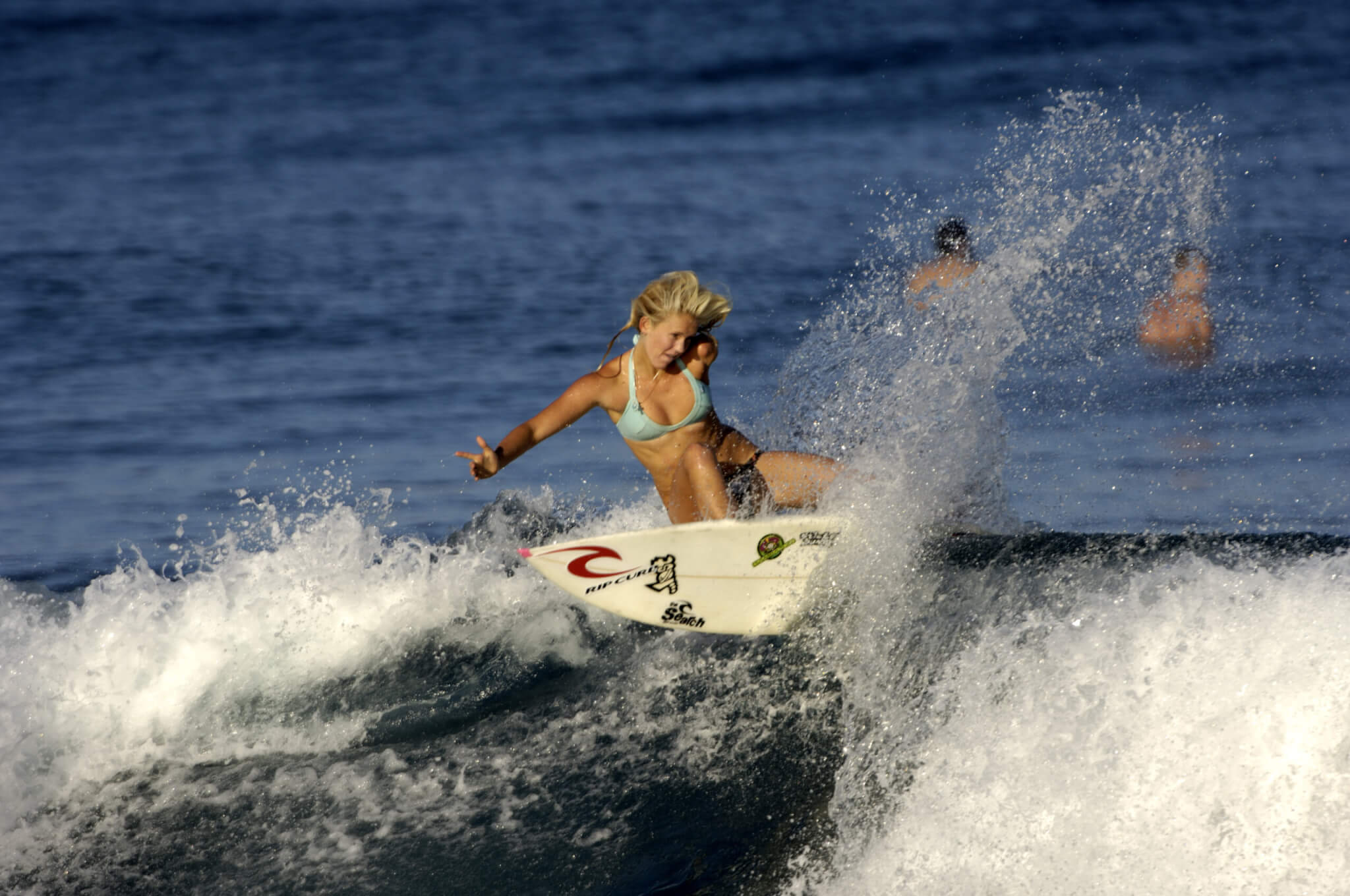 Bethany Hamilton surfing
