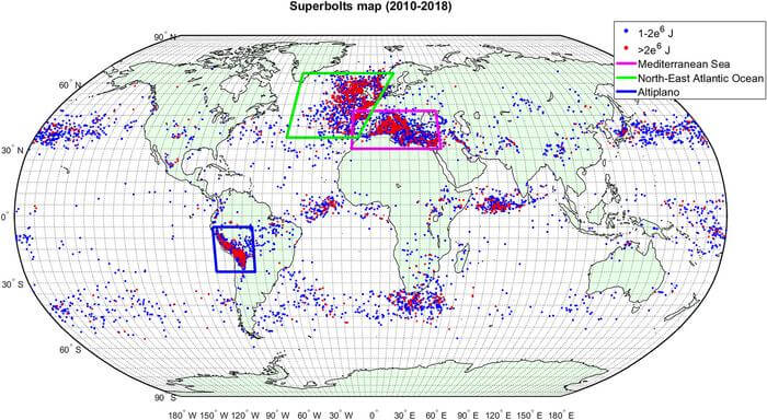superbolts map around Earth
