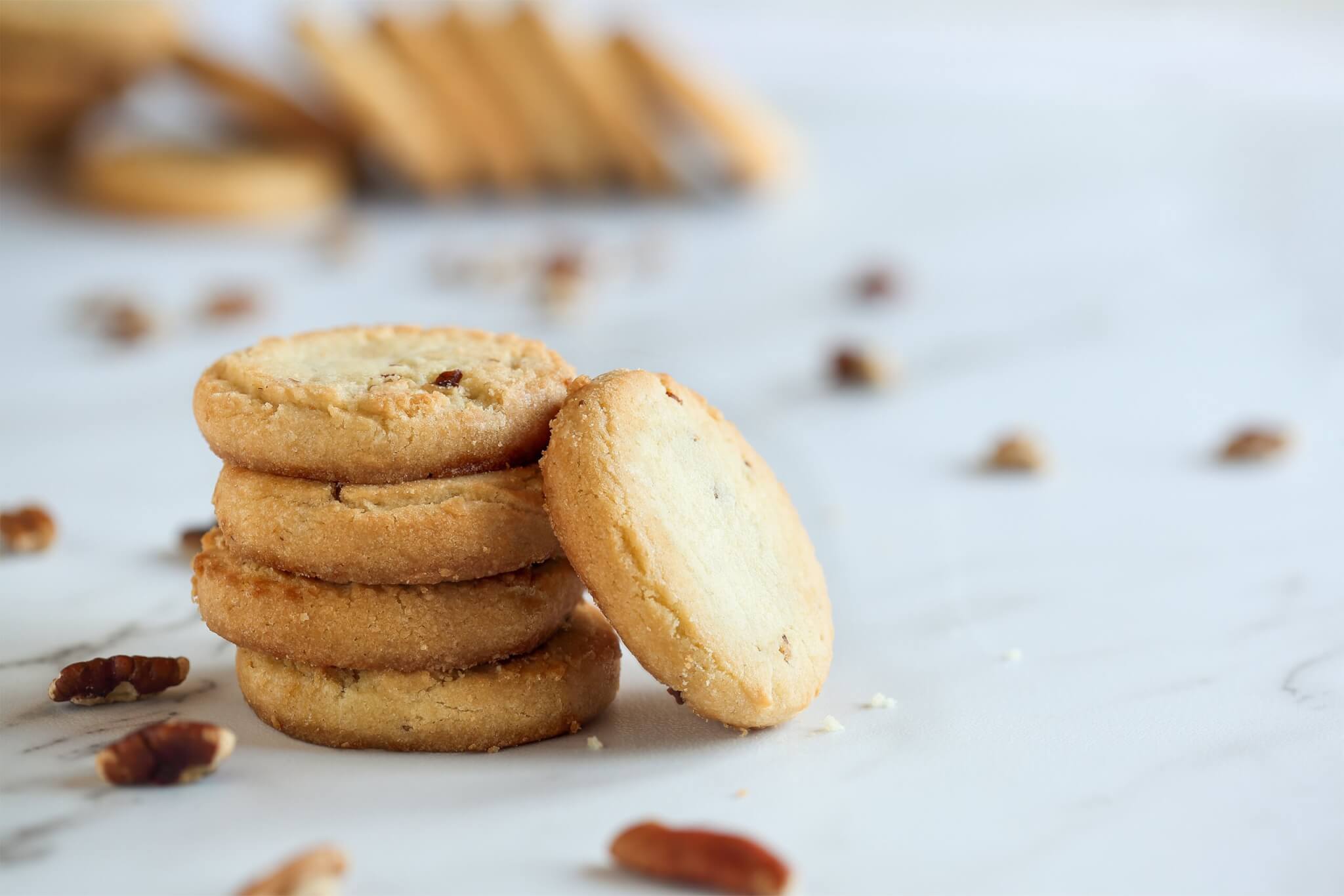 Butter pecan shortbread cookies