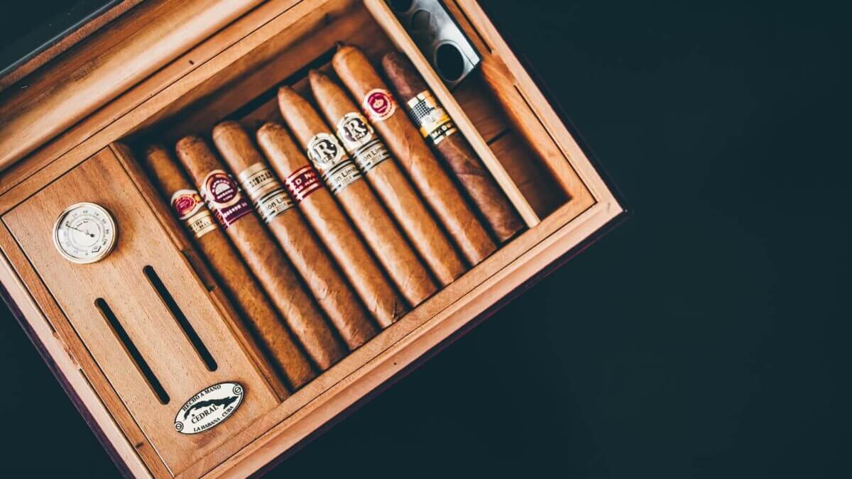 Cigar box