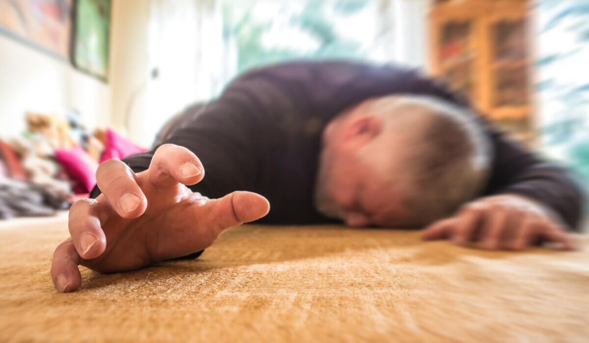 man on floor seizure