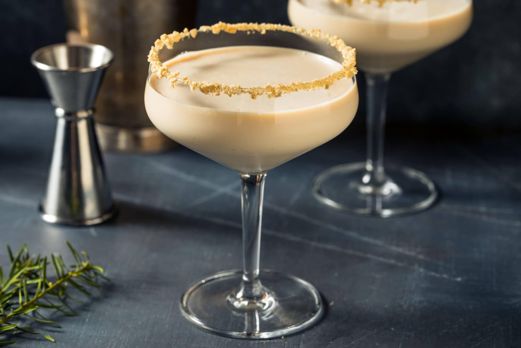 Sugar cookie martini