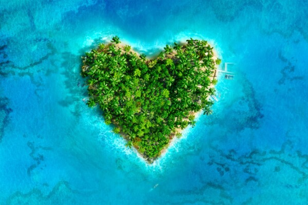 An island shaped like a heart