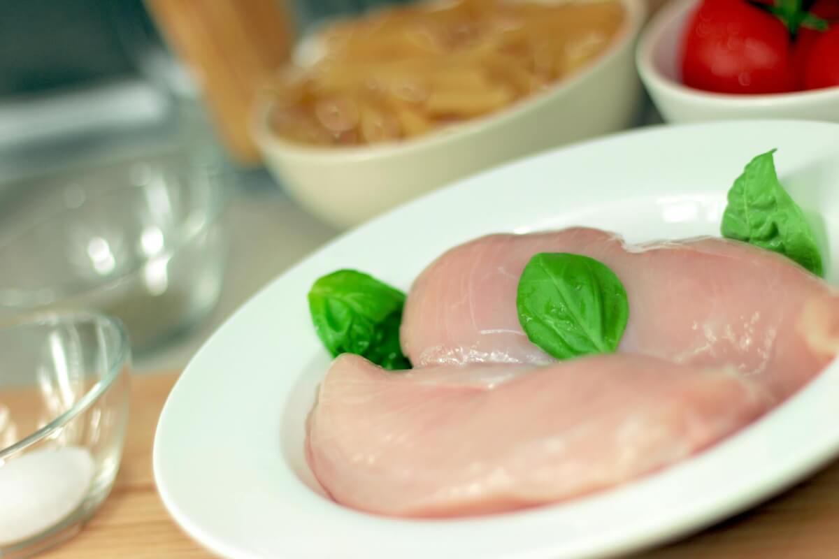 raw chicken on plate
