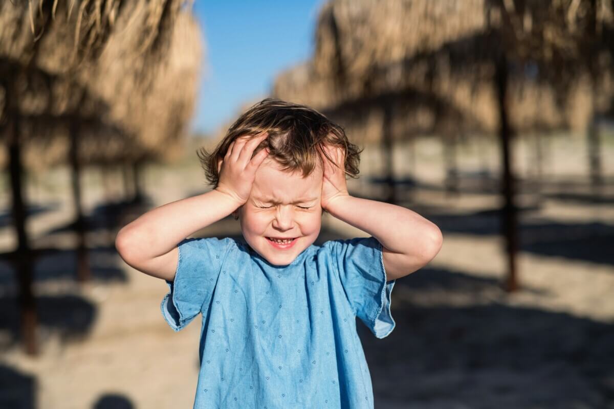 Child blinking