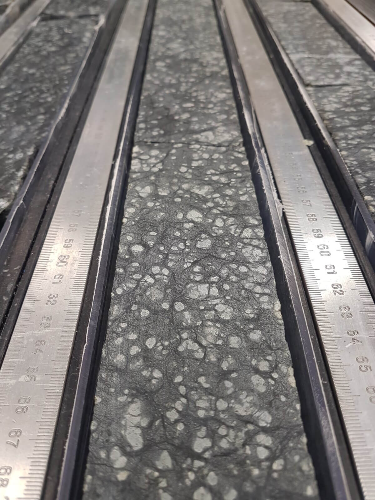 Rocks recovered from expedition to Earth's upper mantle