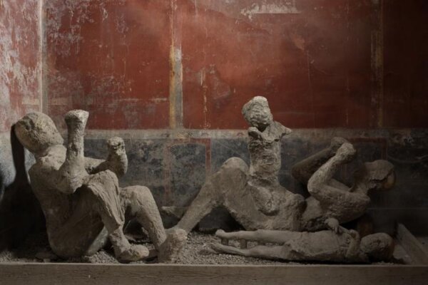 Group of casts from the House of the Golden Bracelet. Casts no. 50-51-52, date of creation 1974.