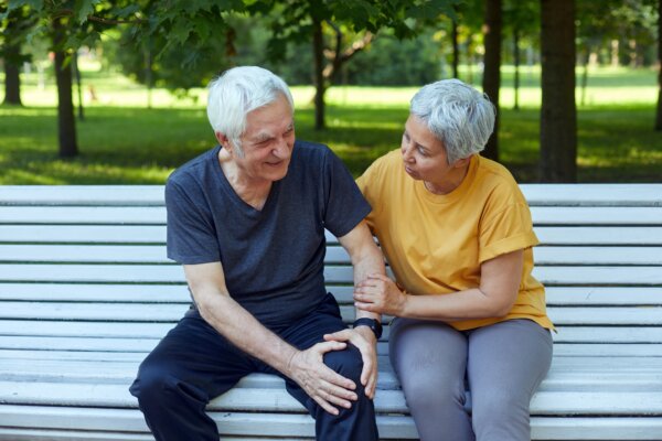 couple coping with partner's arthritis