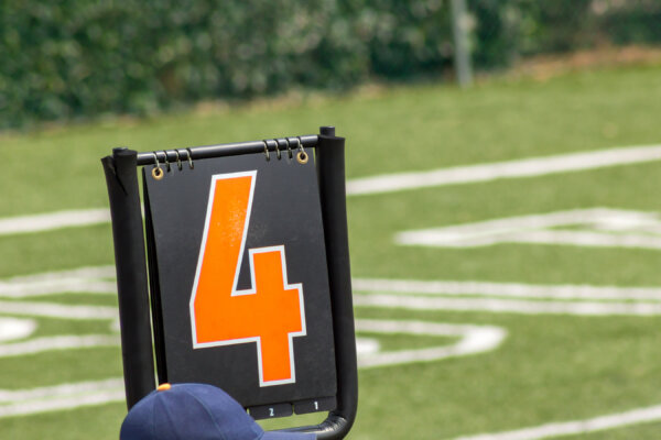 Fourth down marker in a football game
