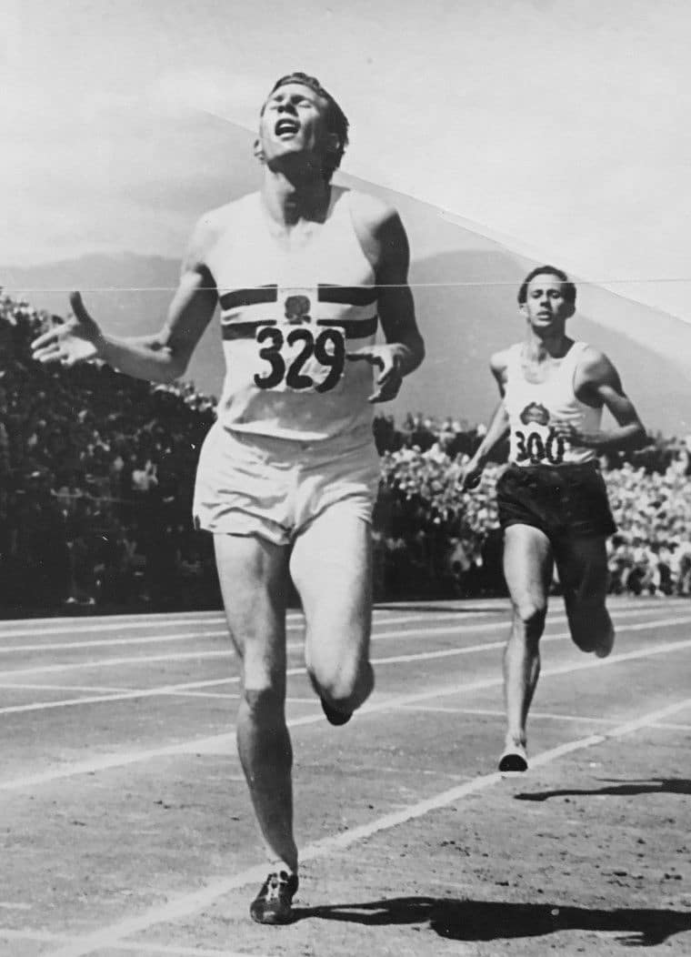 Roger Bannister wins a race
