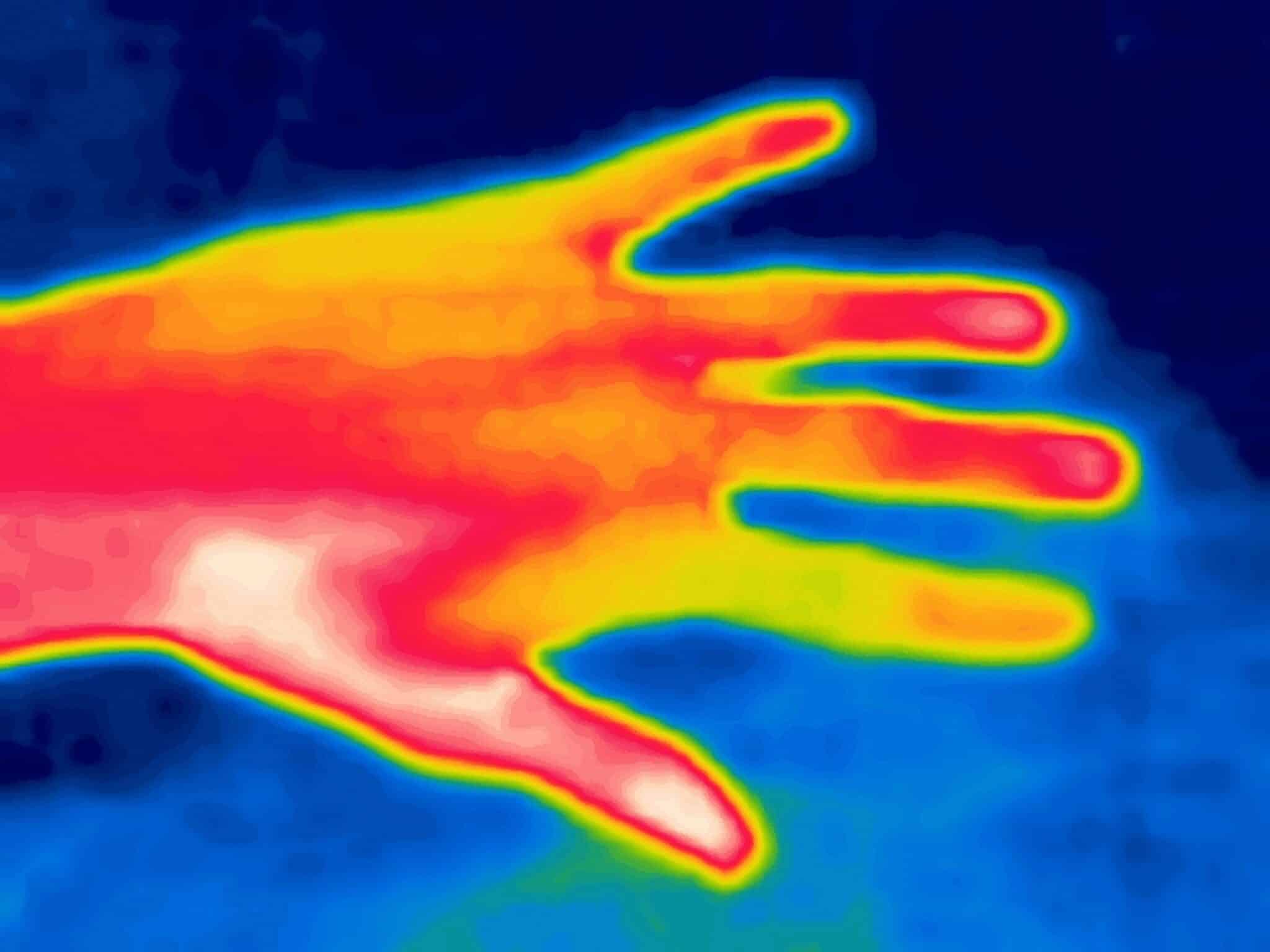 Seeing Infared Revolutionary Contact Lenses Let Humans See The Invisible